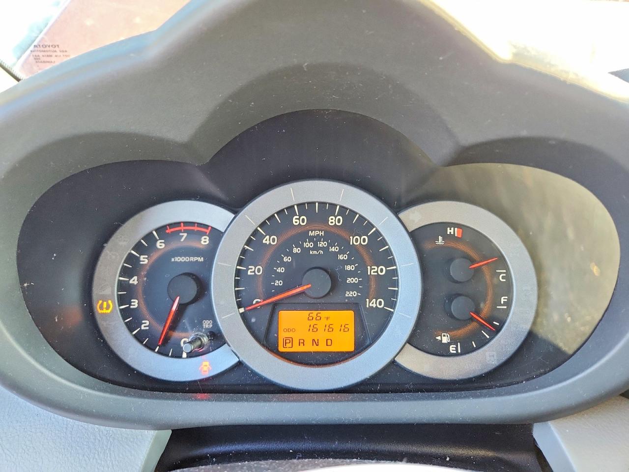 2011 TOYOTA RAV4 photo 9
