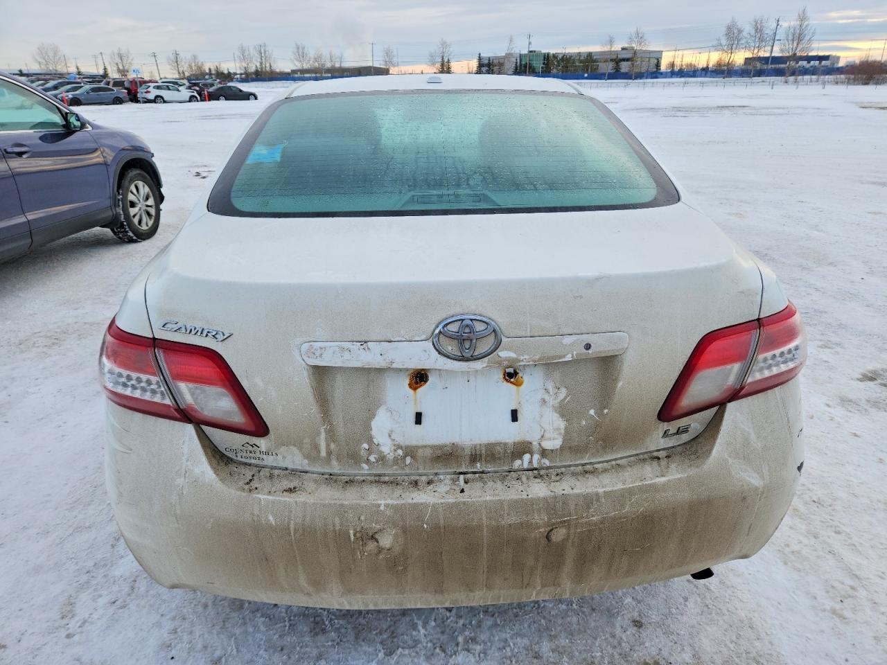2010 TOYOTA CAMRY BASE photo 6