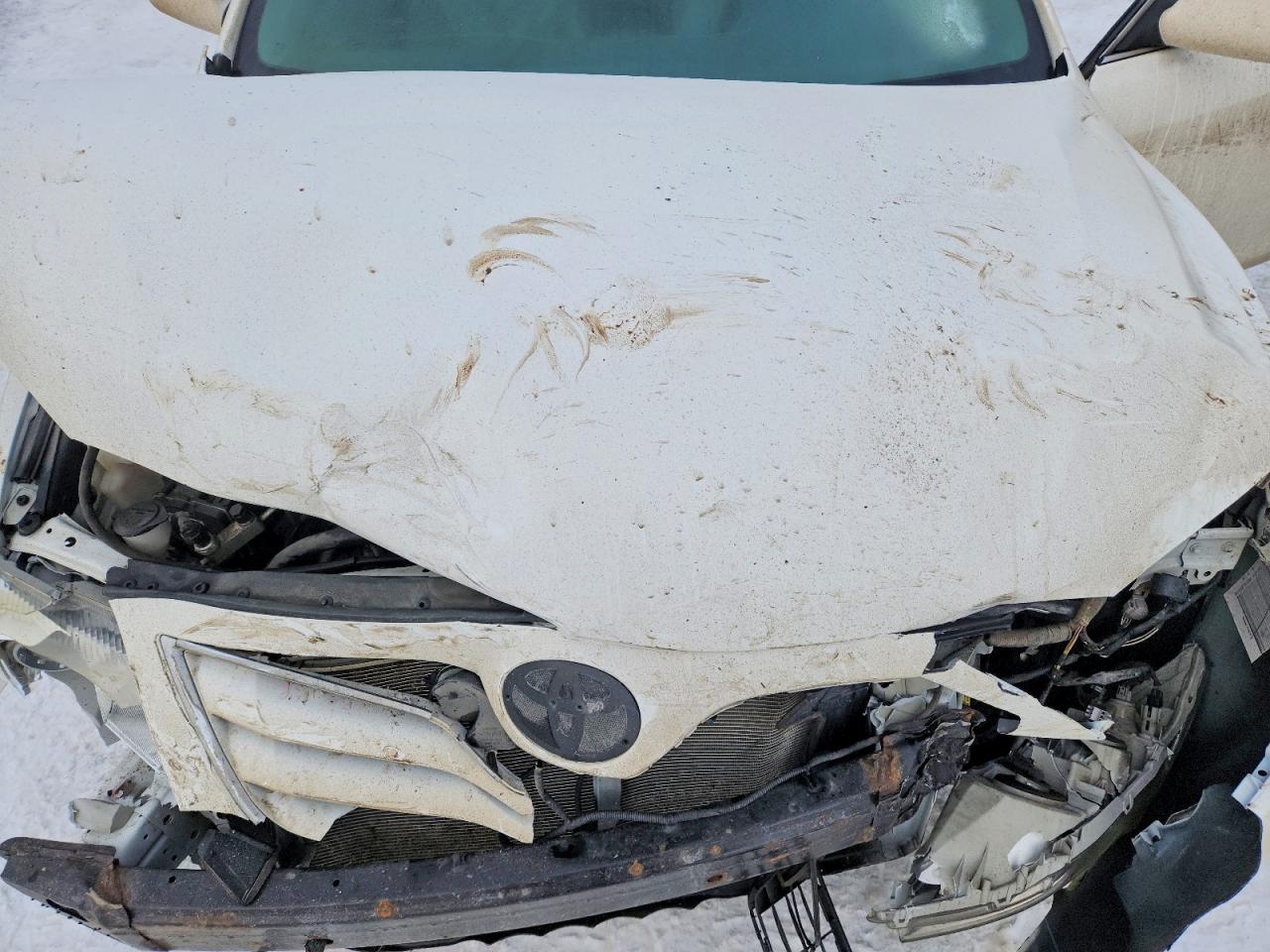 2010 TOYOTA CAMRY BASE photo 11