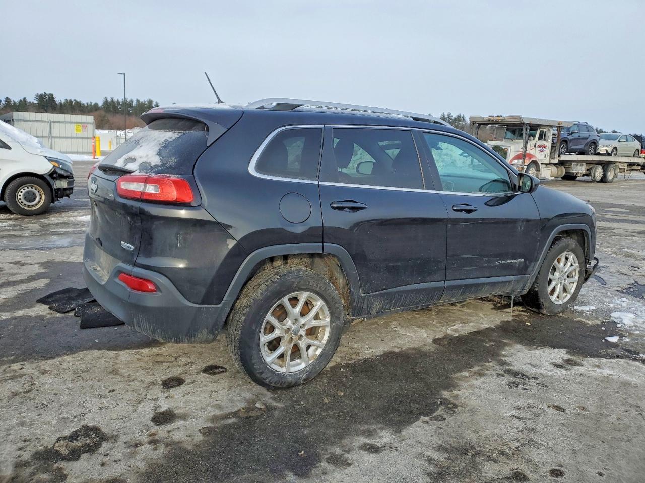 2016 JEEP CHEROKEE LATITUDE photo 3