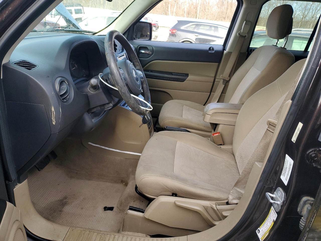2014 JEEP PATRIOT LATITUDE photo 7