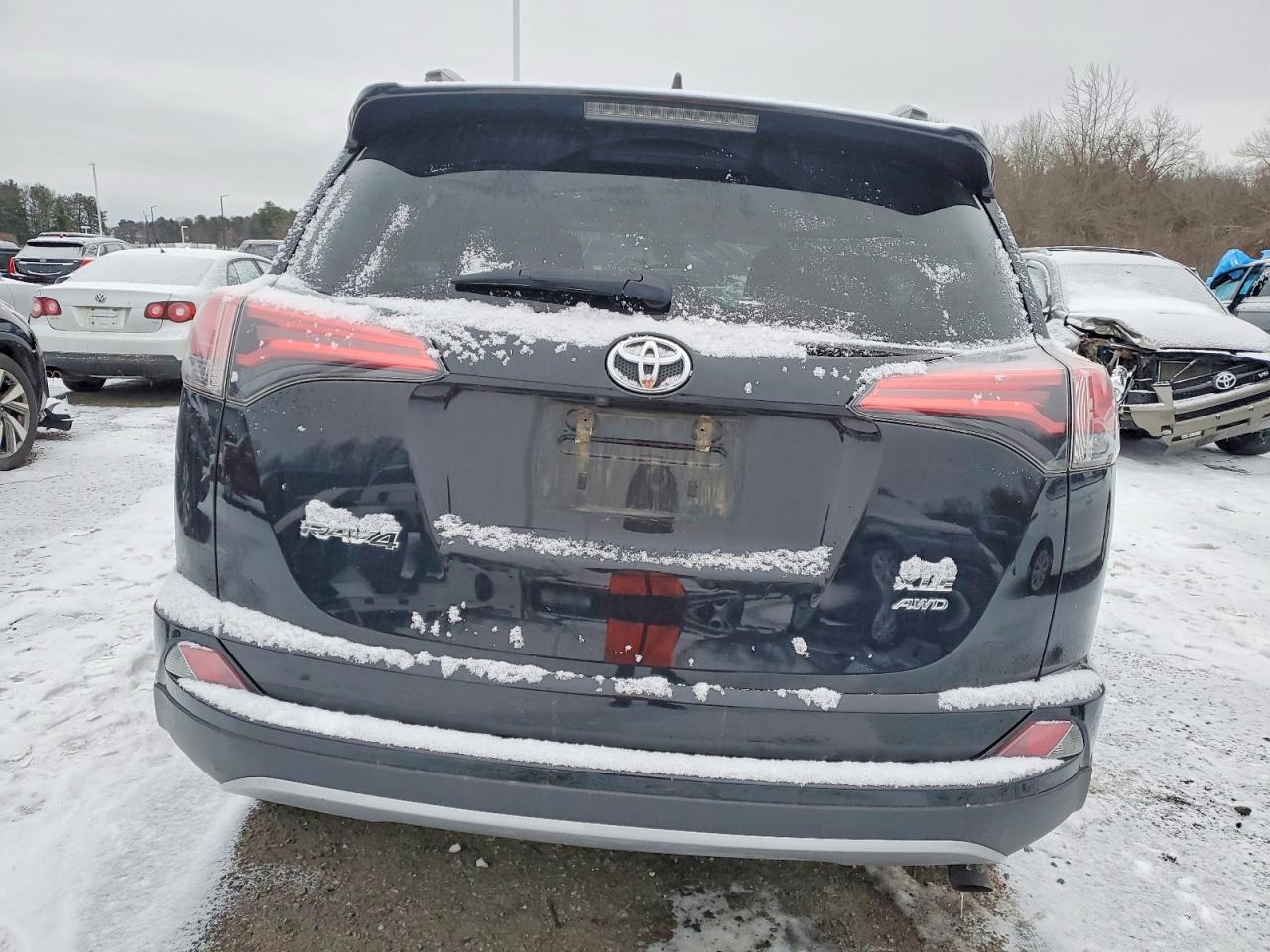 2018 TOYOTA RAV4 ADVENTURE photo 6