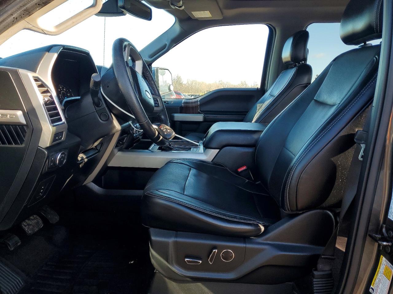 2016 FORD F150 SUPERCREW photo 7