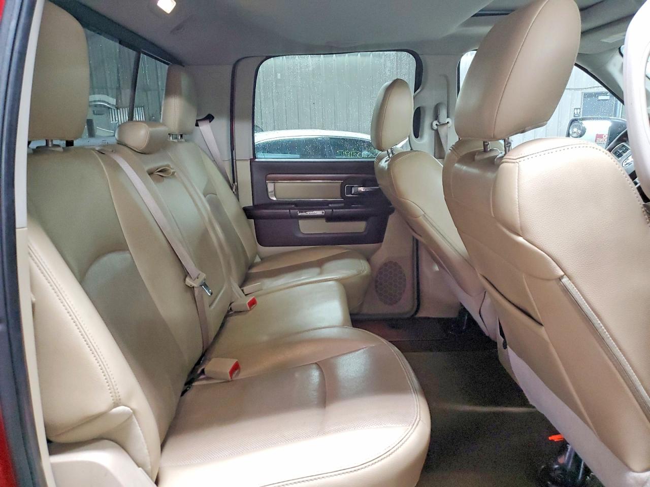 2013 RAM 1500 LARAMIE photo 19