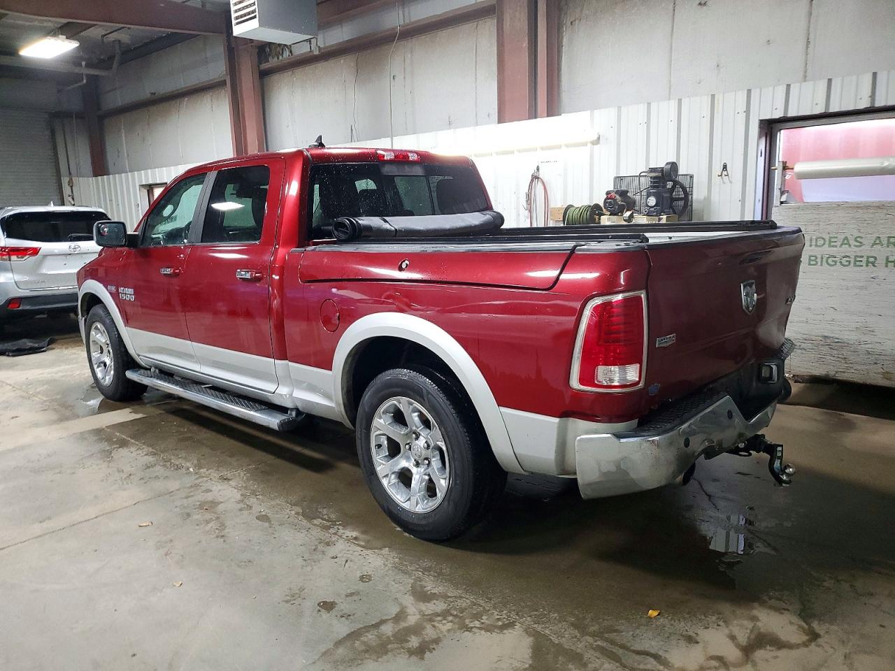 2013 RAM 1500 LARAMIE photo 3