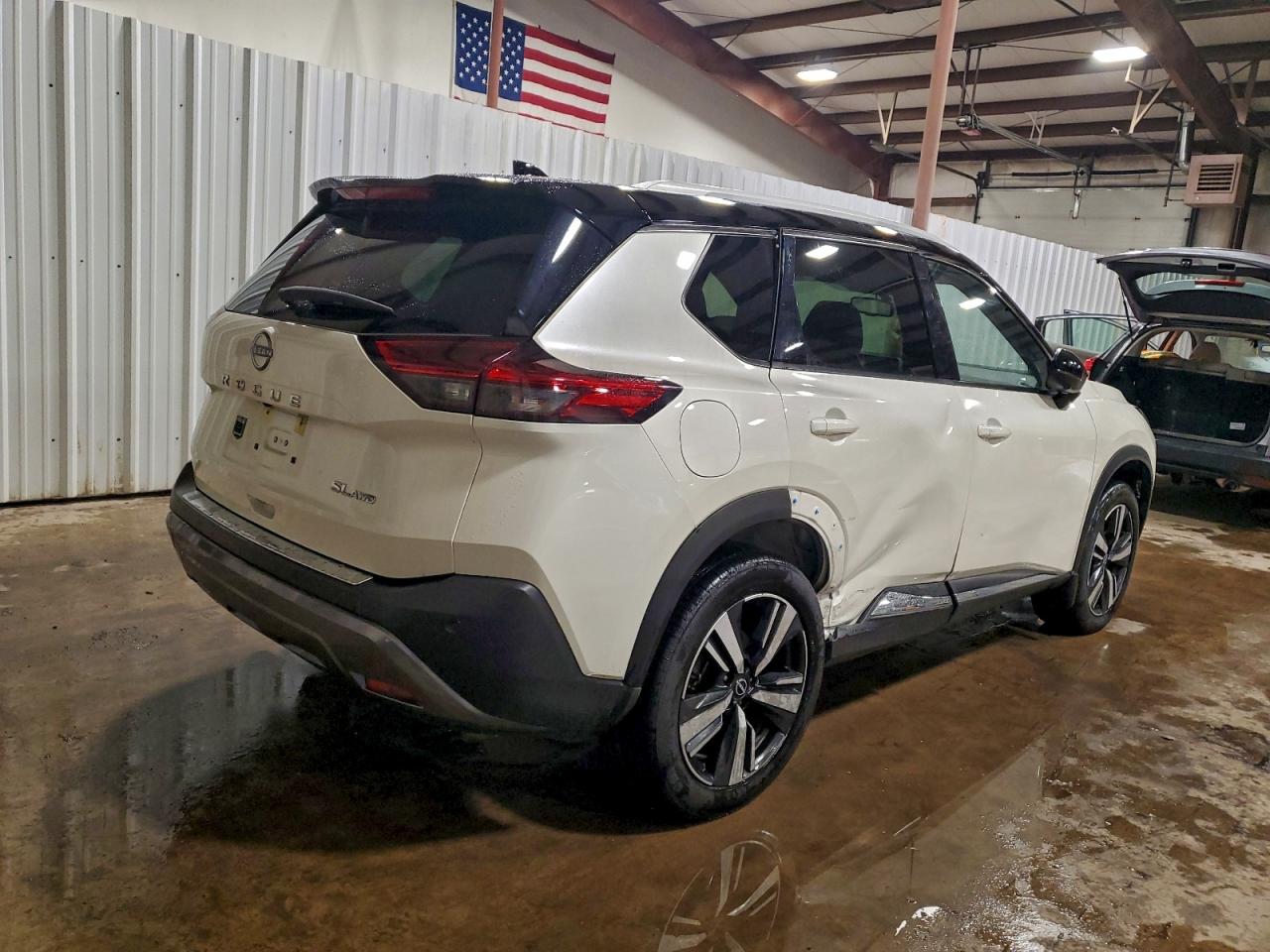 2023 NISSAN ROGUE SL photo 3