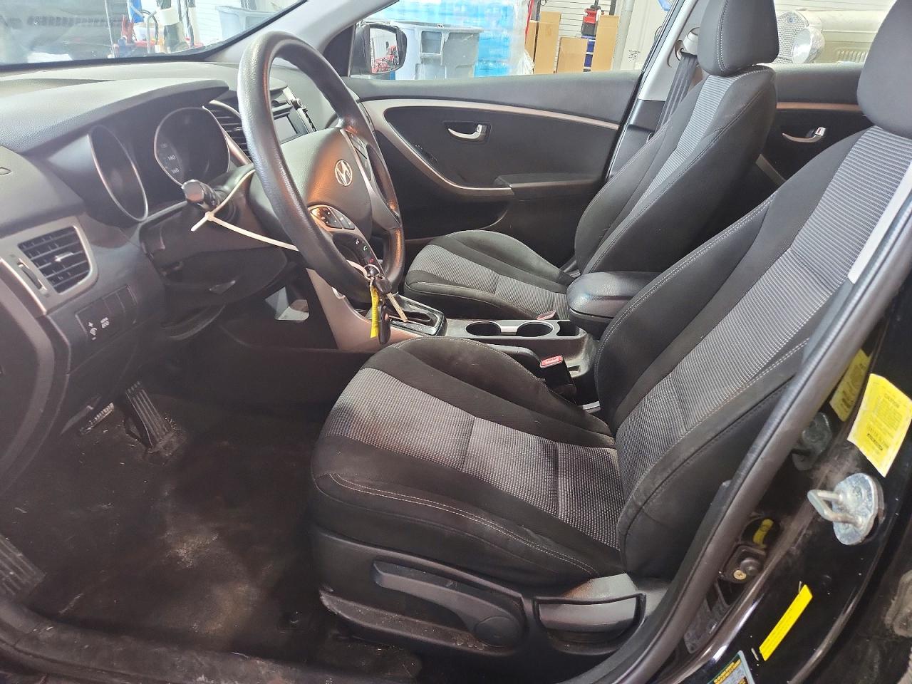 2013 HYUNDAI ELANTRA GT photo 7