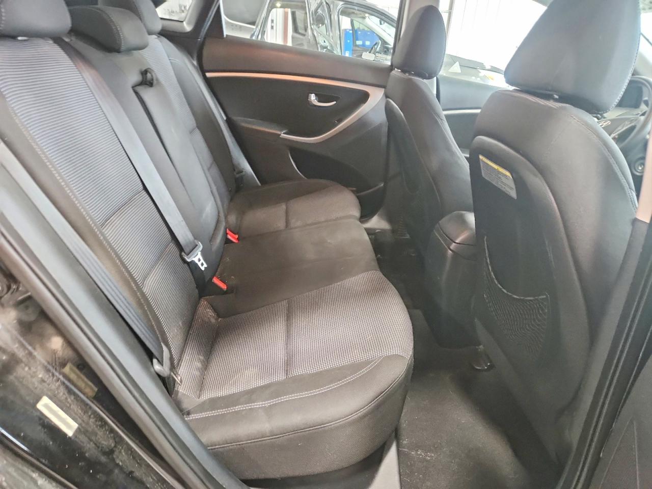 2013 HYUNDAI ELANTRA GT photo 10