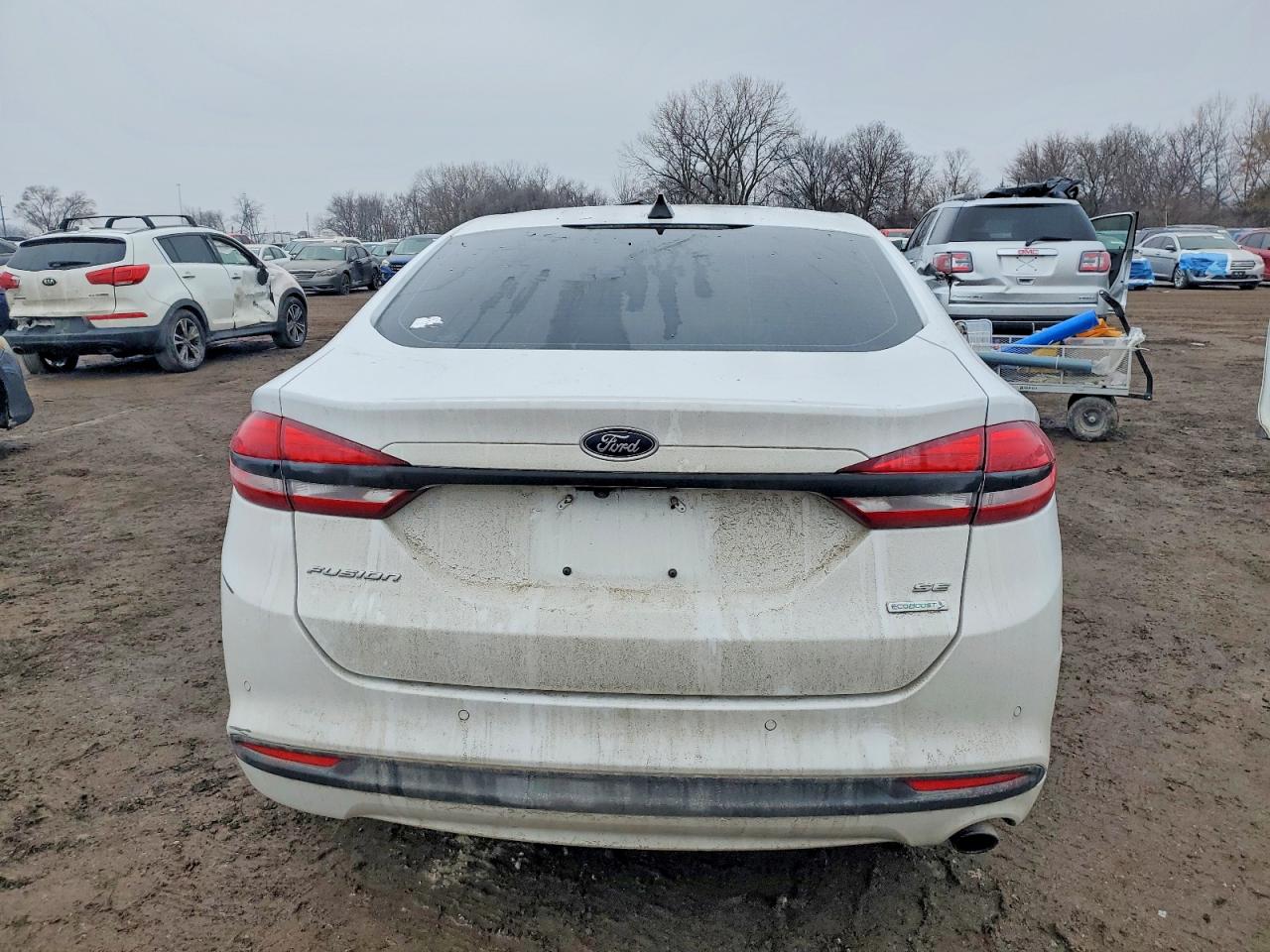 2017 FORD FUSION SE photo 6