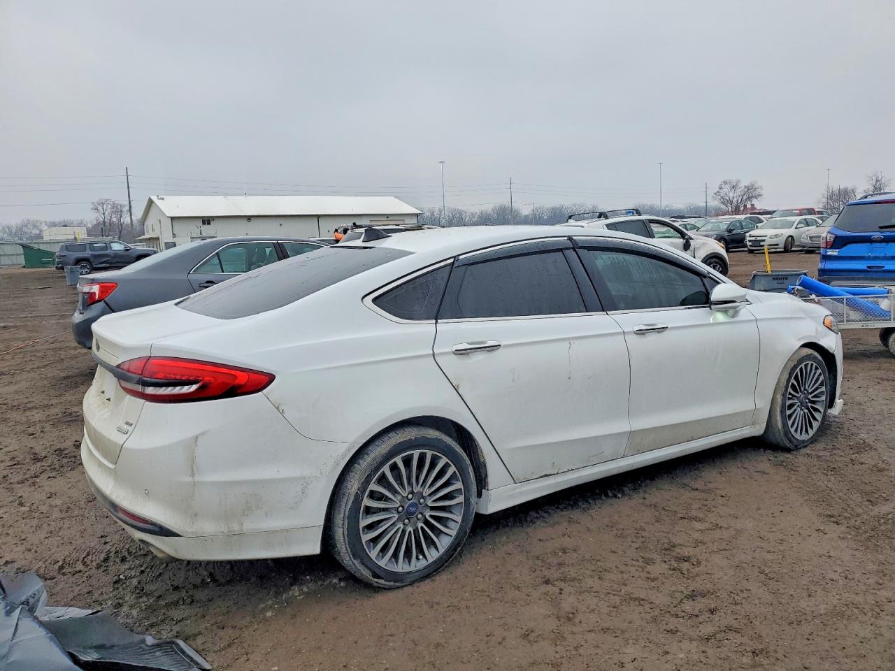 2017 FORD FUSION SE photo 3