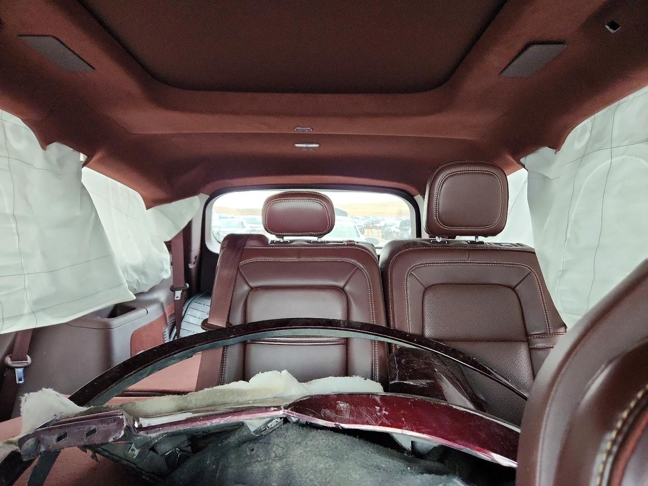 2020 LINCOLN AVIATOR BLACK LABEL photo 10