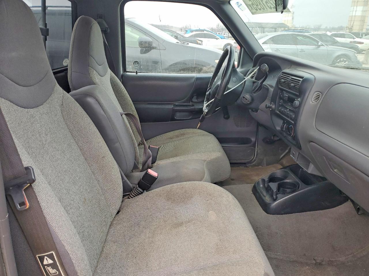 2002 FORD RANGER photo 10