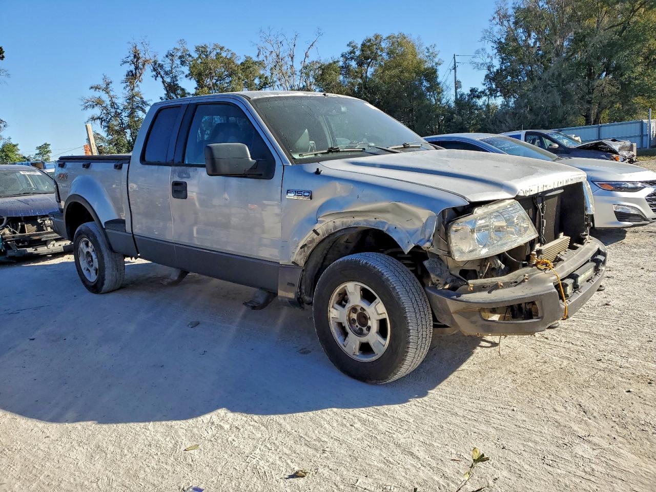 2004 FORD F150 photo 4