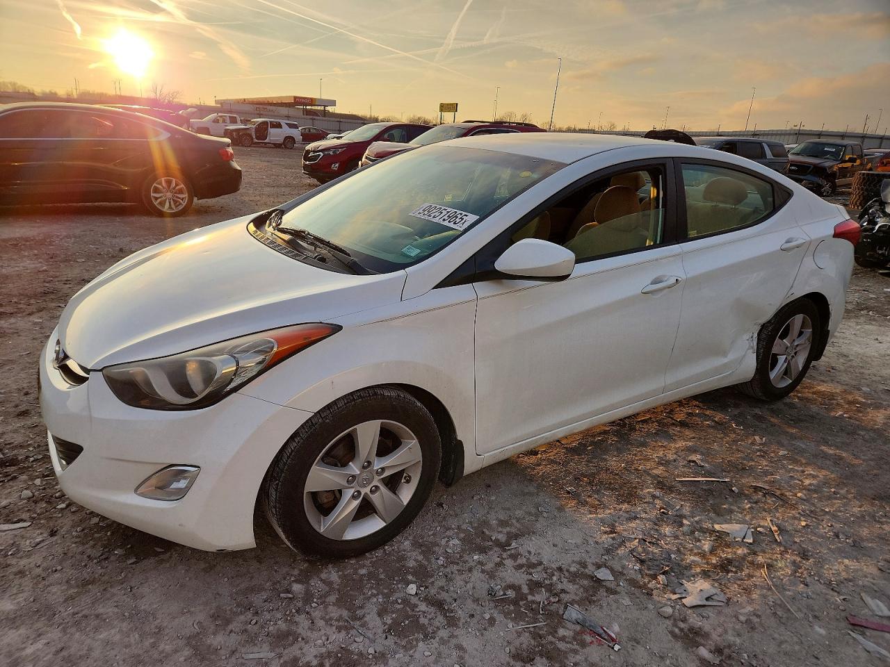 2013 HYUNDAI ELANTRA