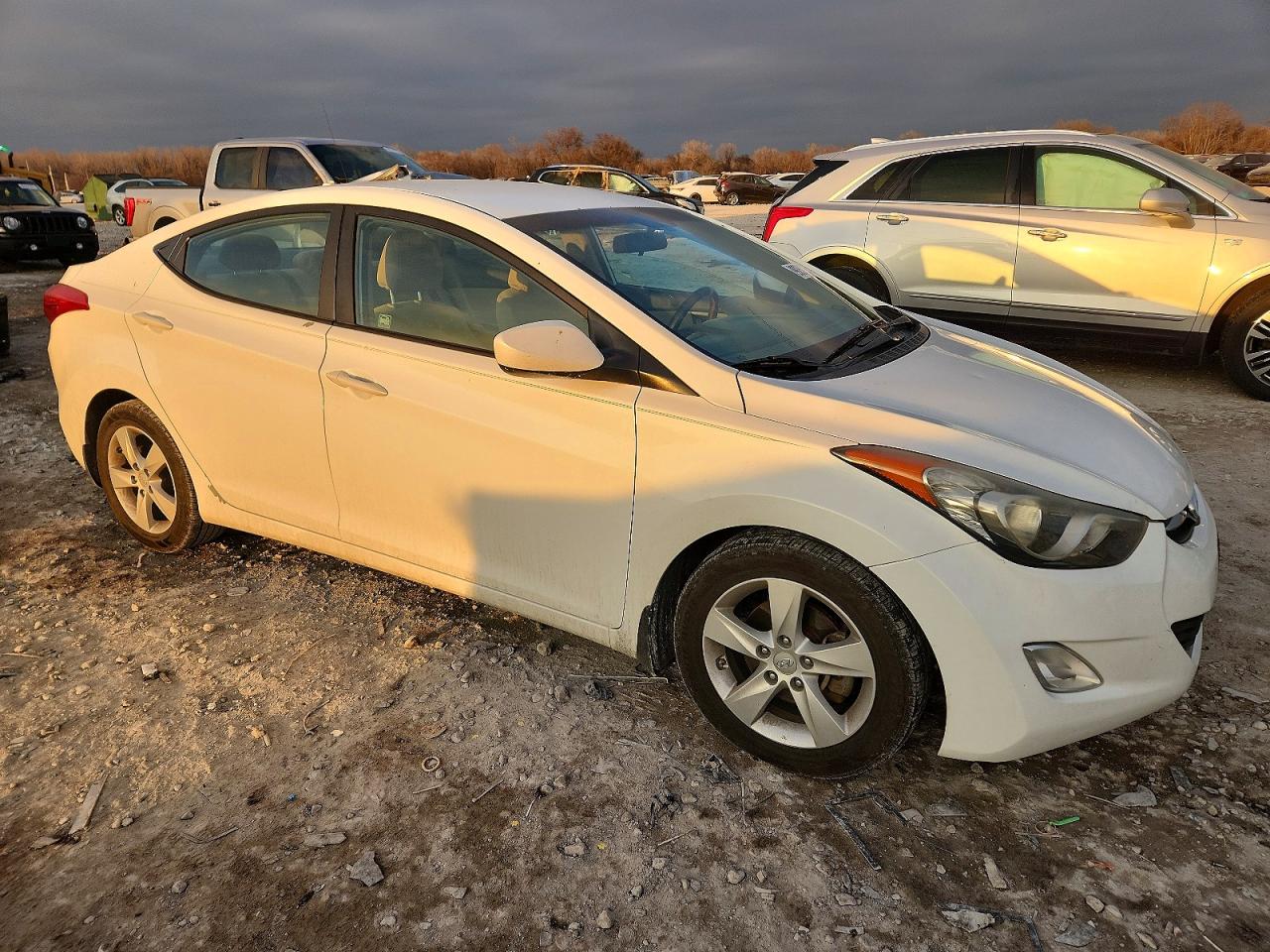 2013 HYUNDAI ELANTRA GLS photo 4