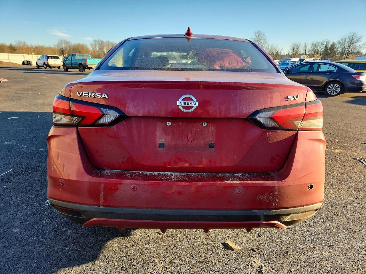 2020 NISSAN VERSA SV photo 6