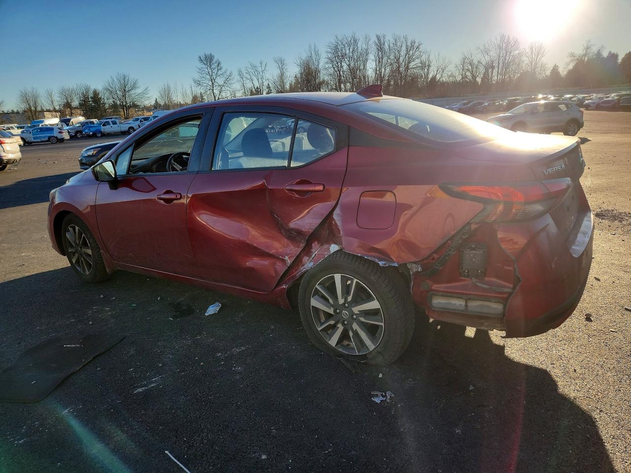 2020 NISSAN VERSA SV photo 2