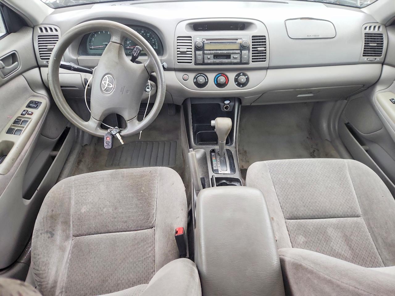 2003 TOYOTA CAMRY LE photo 8