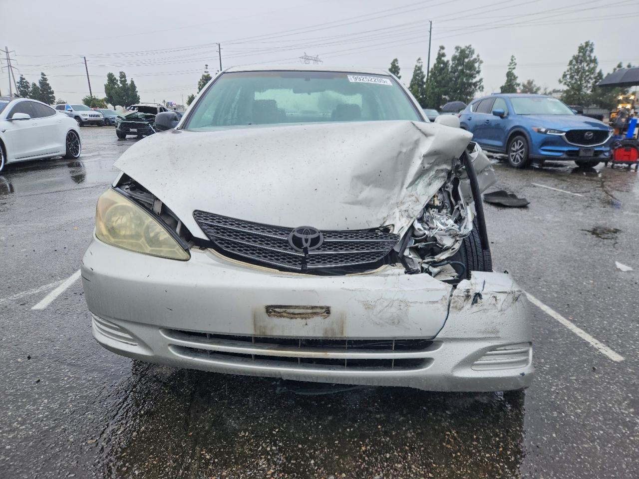 2003 TOYOTA CAMRY LE photo 5