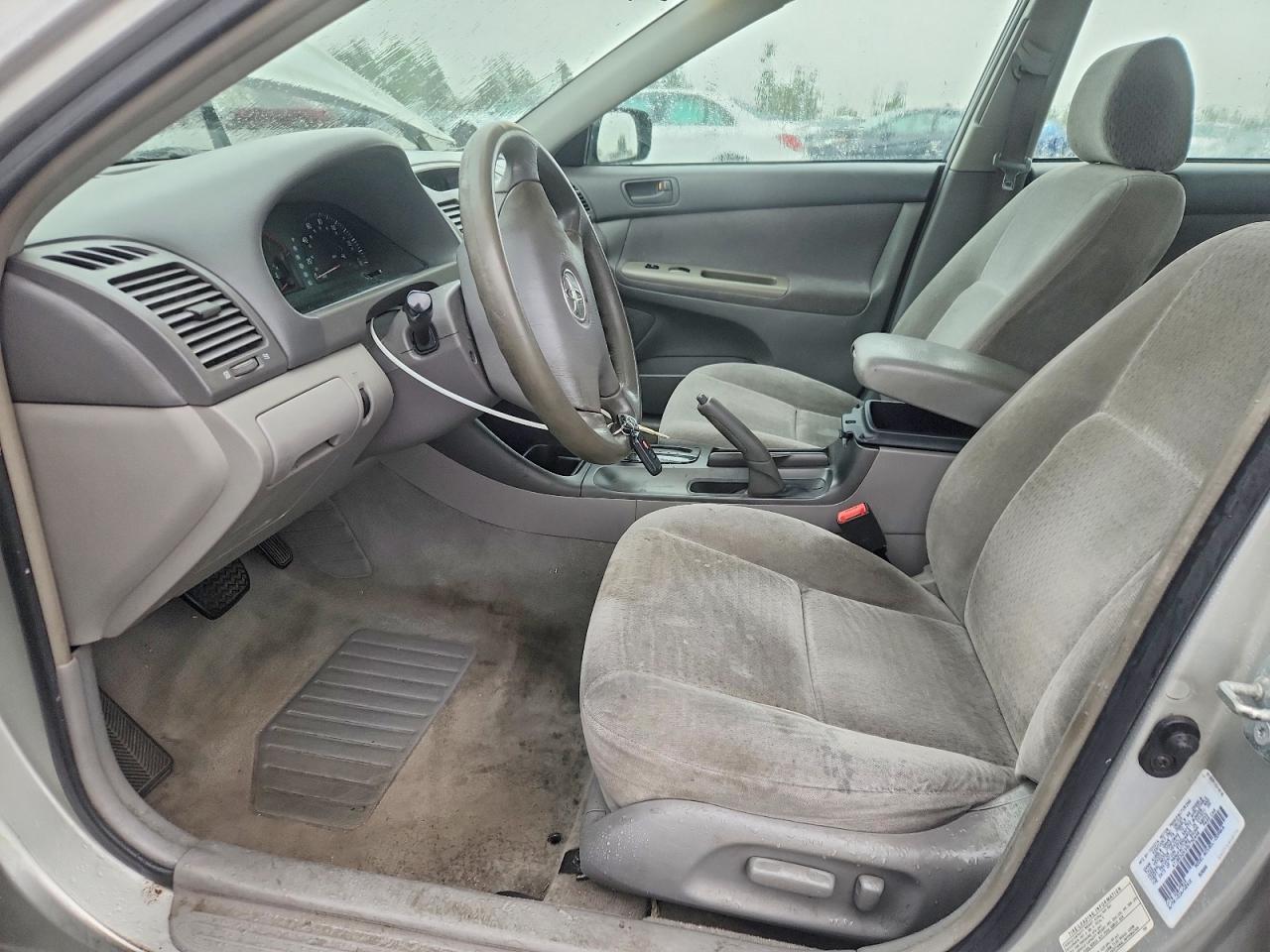 2003 TOYOTA CAMRY LE photo 7