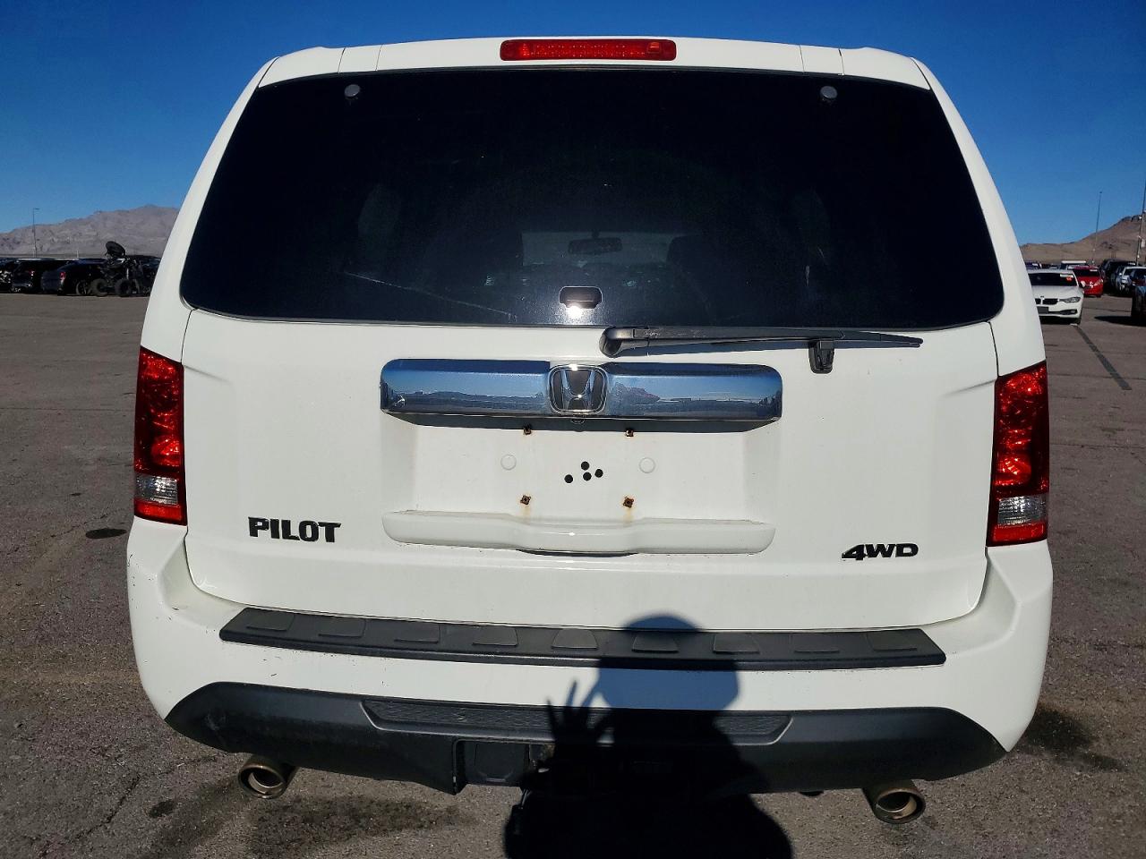 2015 HONDA PILOT EXLN photo 6