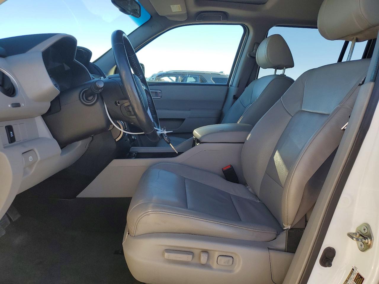 2015 HONDA PILOT EXLN photo 7