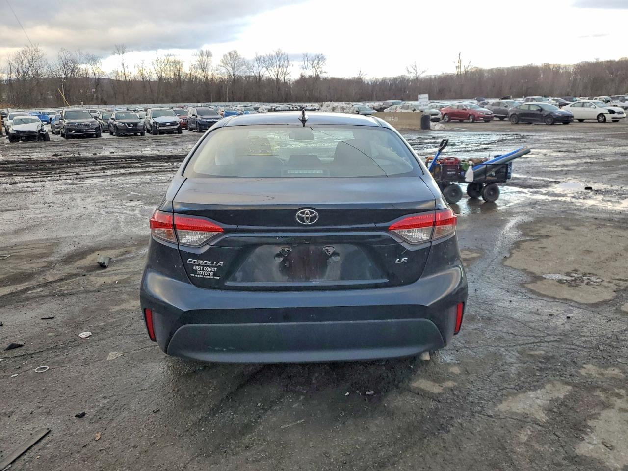 2024 TOYOTA COROLLA LE photo 6