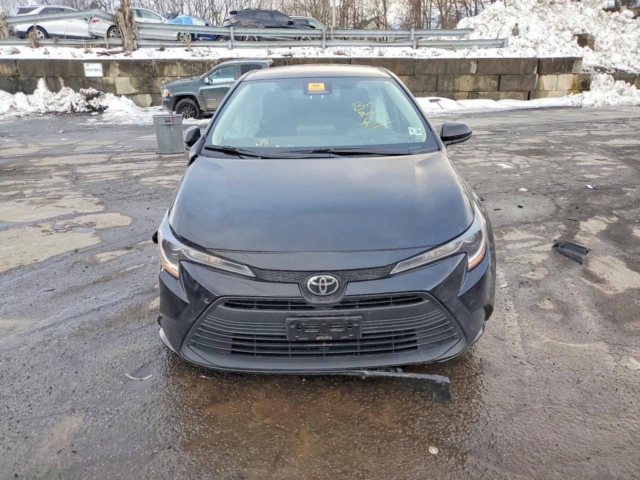 2024 TOYOTA COROLLA LE photo 5