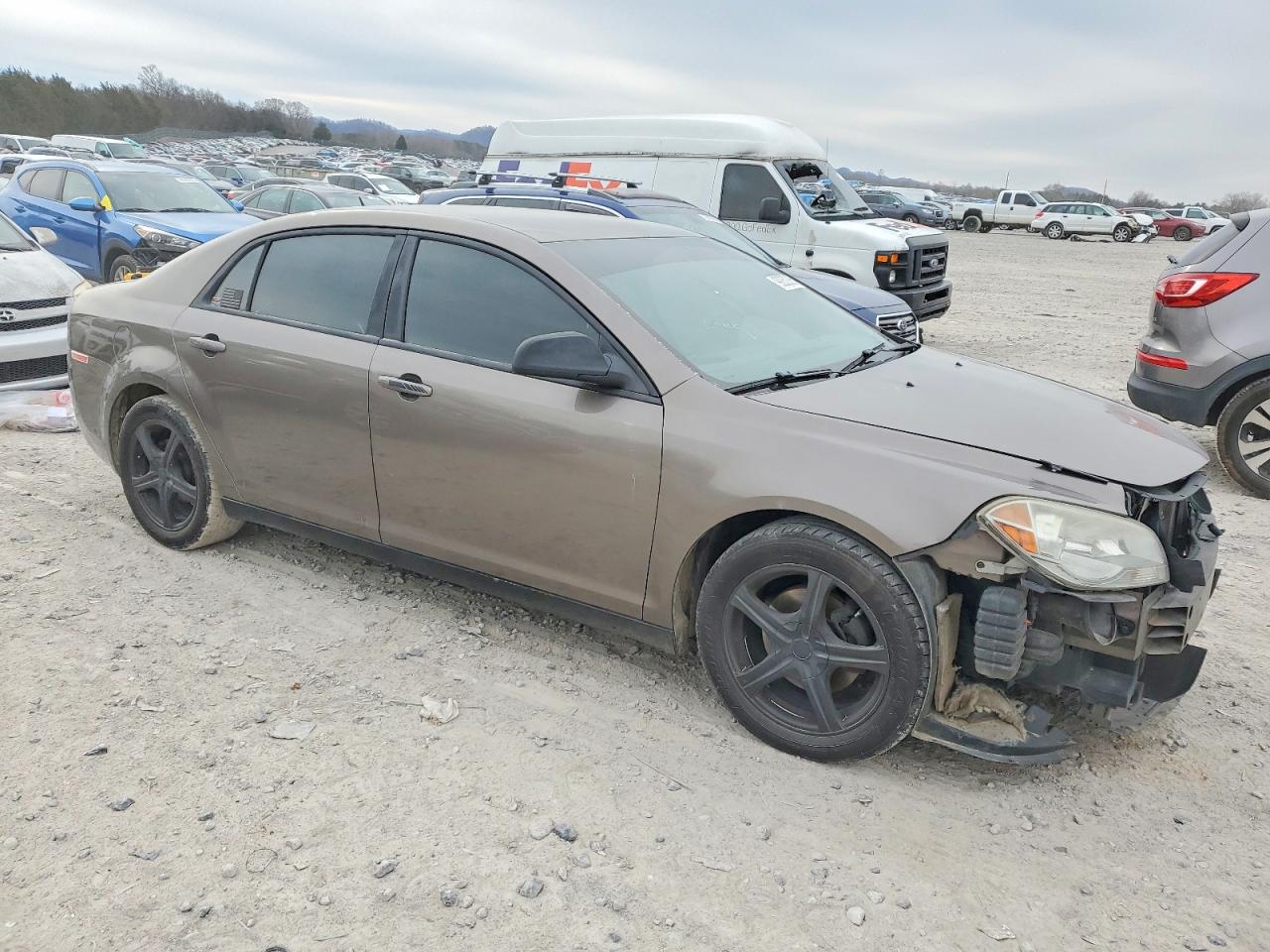 2011 CHEVROLET MALIBU LS photo 4