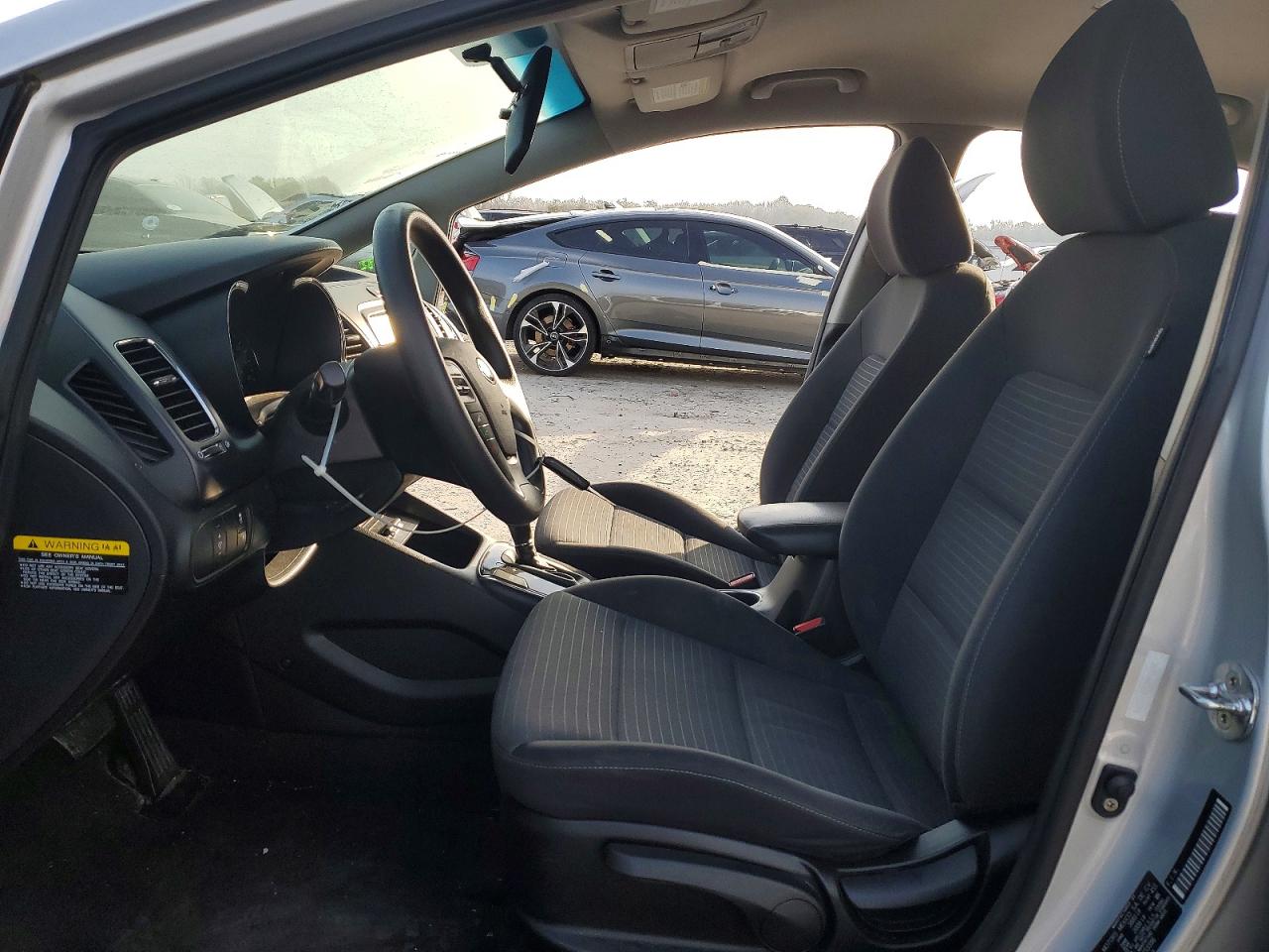 2018 KIA FORTE LX photo 7