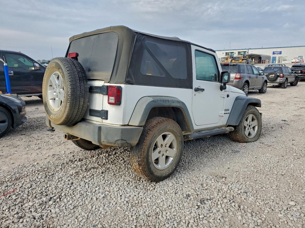 2011 JEEP WRANGLER SPORT photo 3