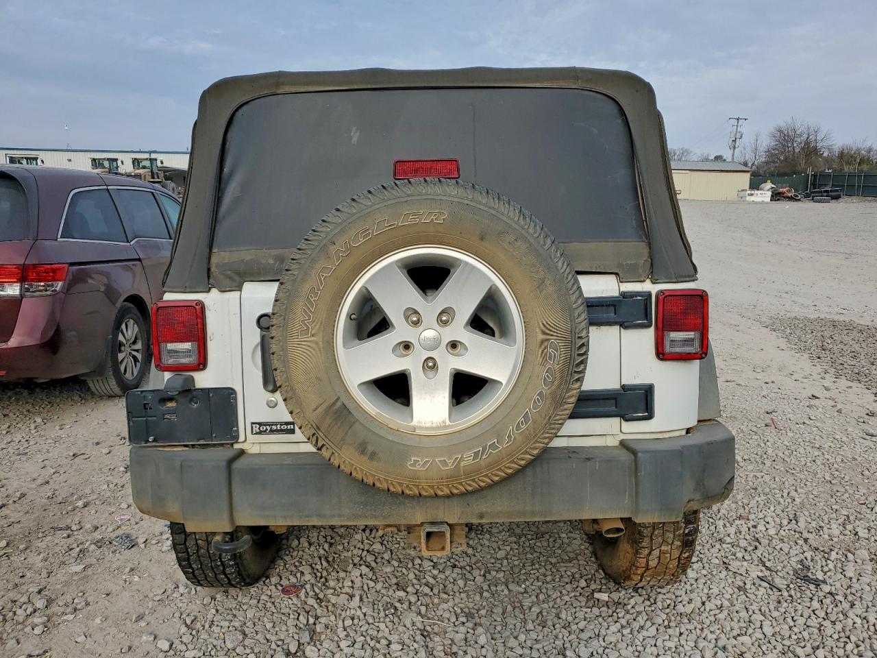 2011 JEEP WRANGLER SPORT photo 6