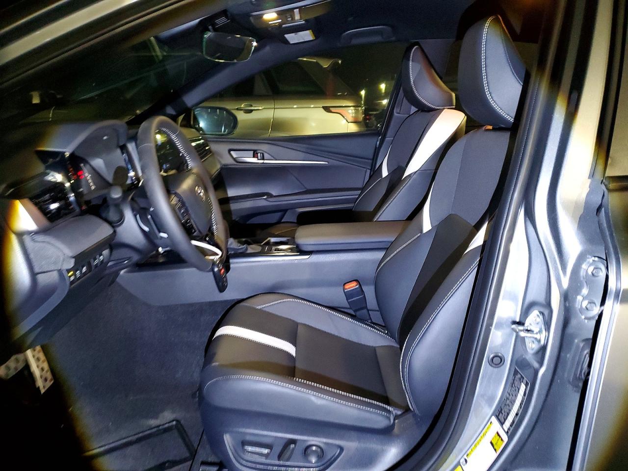2026 TOYOTA CAMRY XSE photo 7