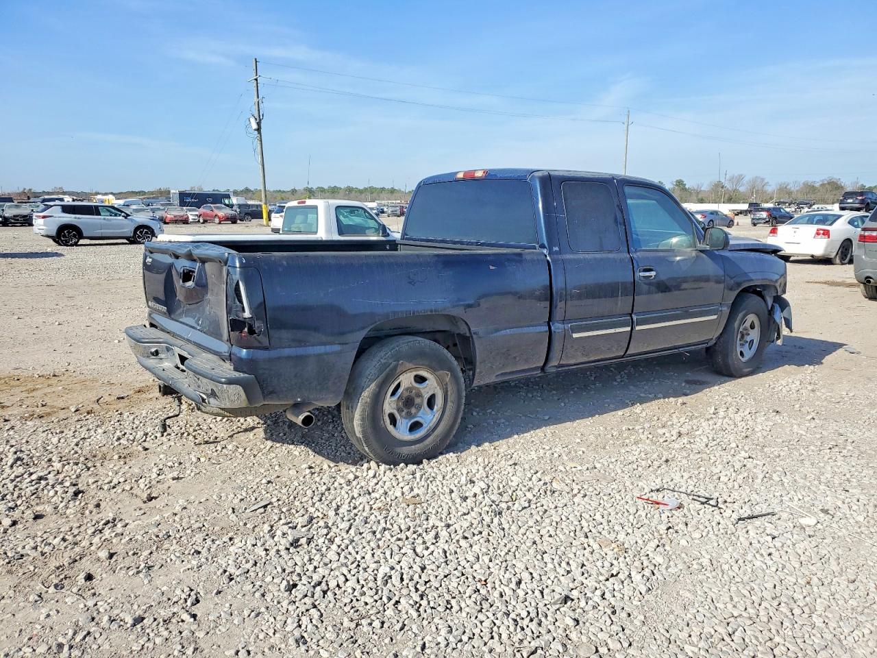 2006 CHEVROLET SILVERADO C1500 photo 3