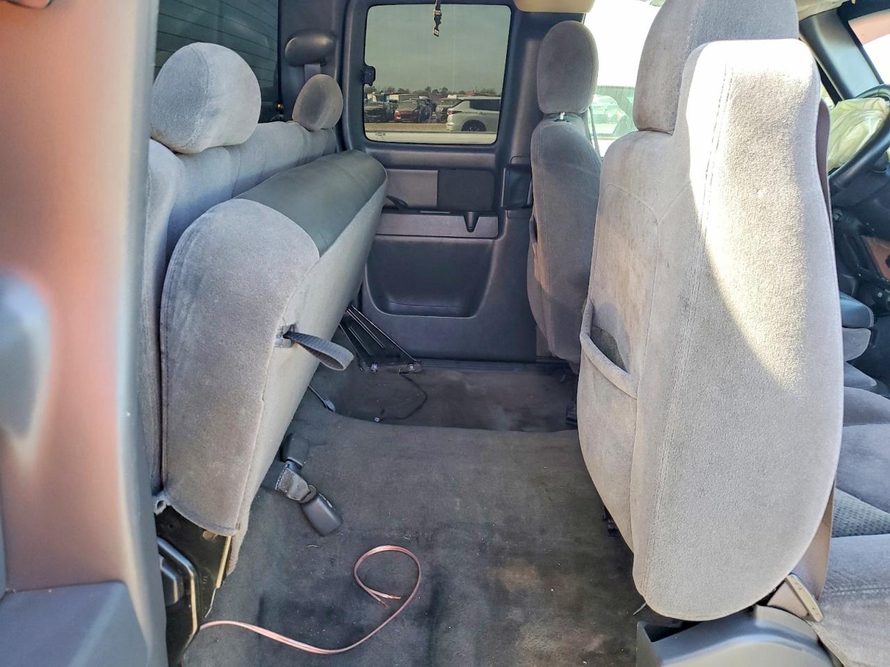 2006 CHEVROLET SILVERADO C1500 photo 10