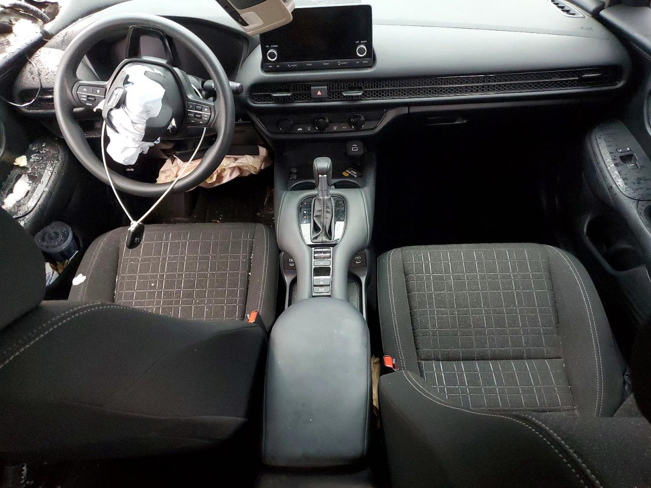 2024 HONDA HR-V LX photo 8