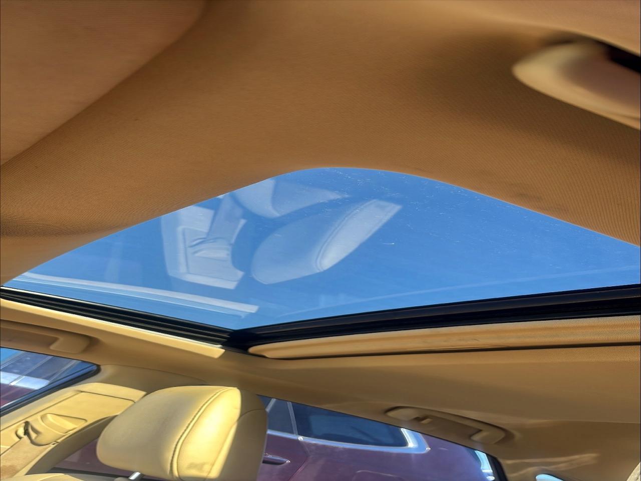 2013 TOYOTA AVALON HYBRID photo 10
