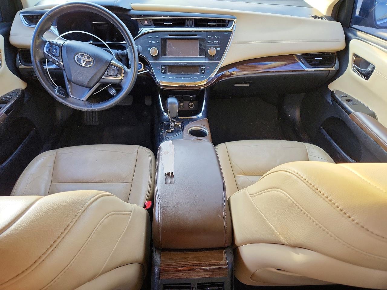 2013 TOYOTA AVALON HYBRID photo 8