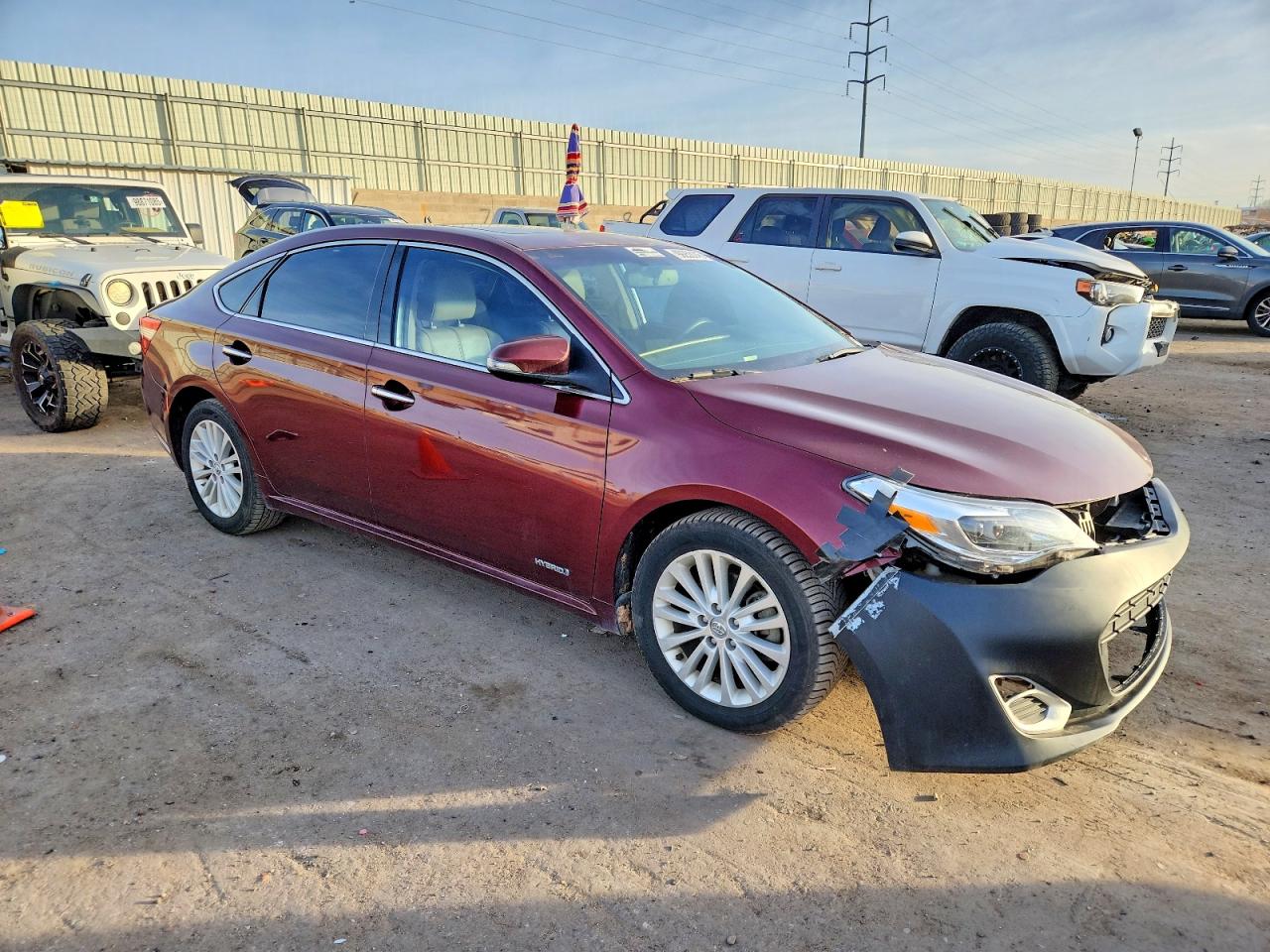 2013 TOYOTA AVALON HYBRID photo 4