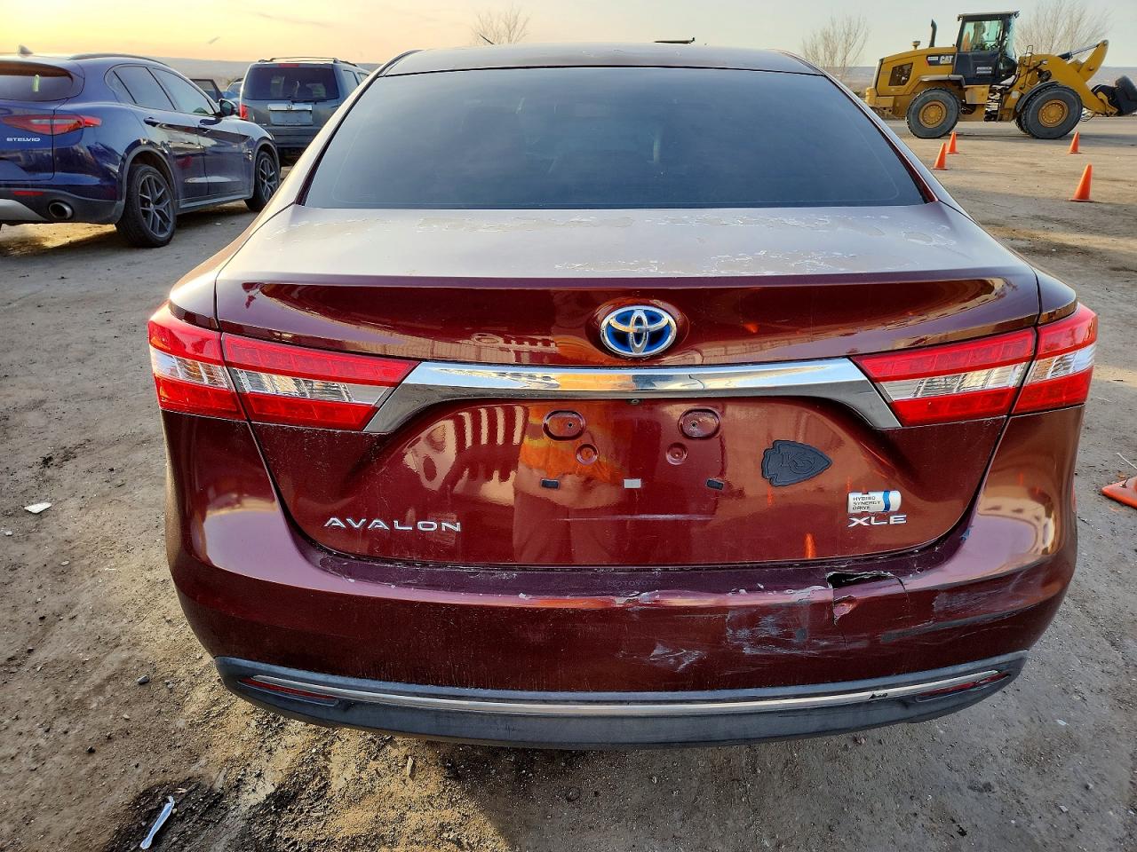 2013 TOYOTA AVALON HYBRID photo 6