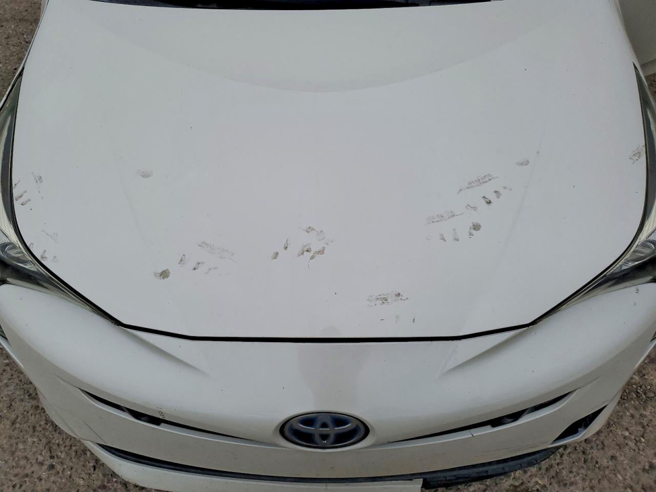 2018 TOYOTA PRIUS photo 11