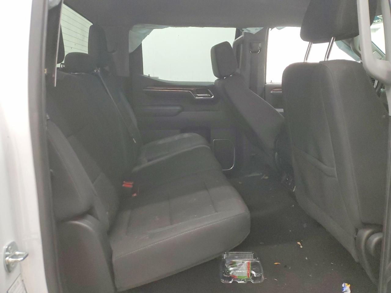 2024 CHEVROLET SILVERADO K1500 LT photo 10