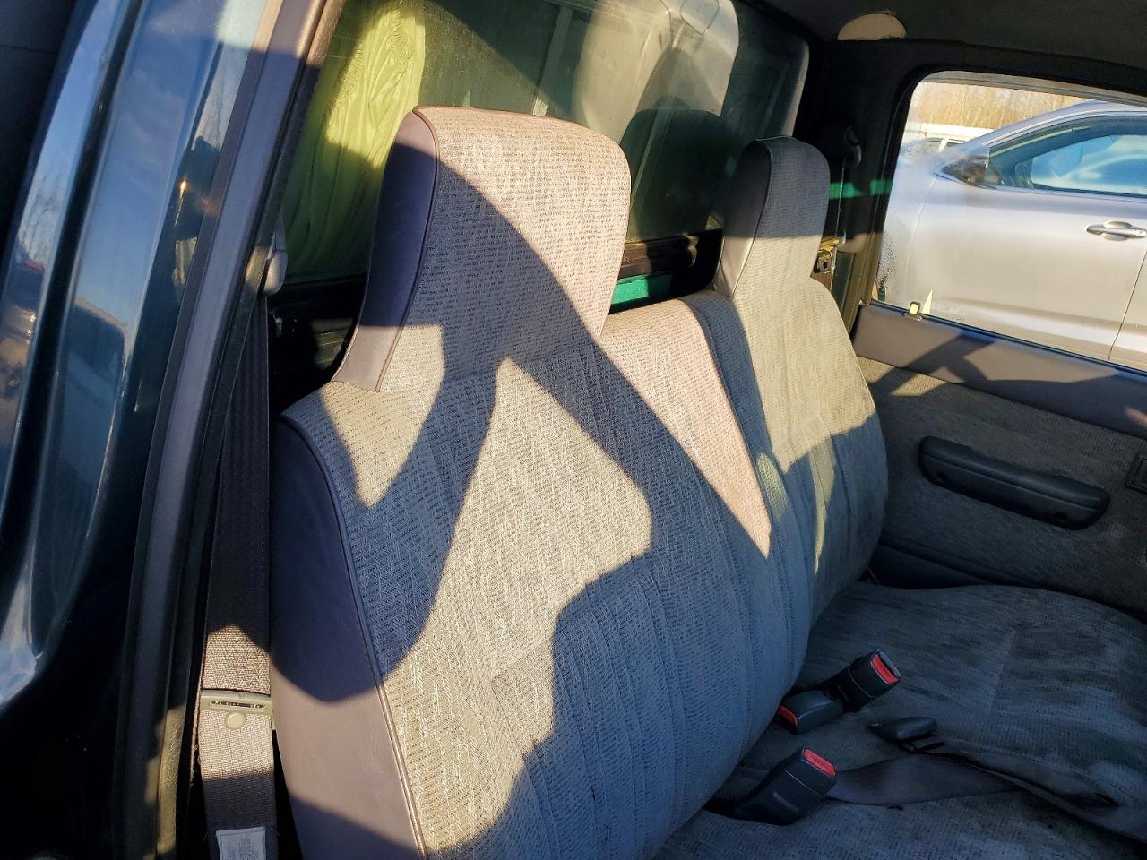 1998 TOYOTA TACOMA photo 10