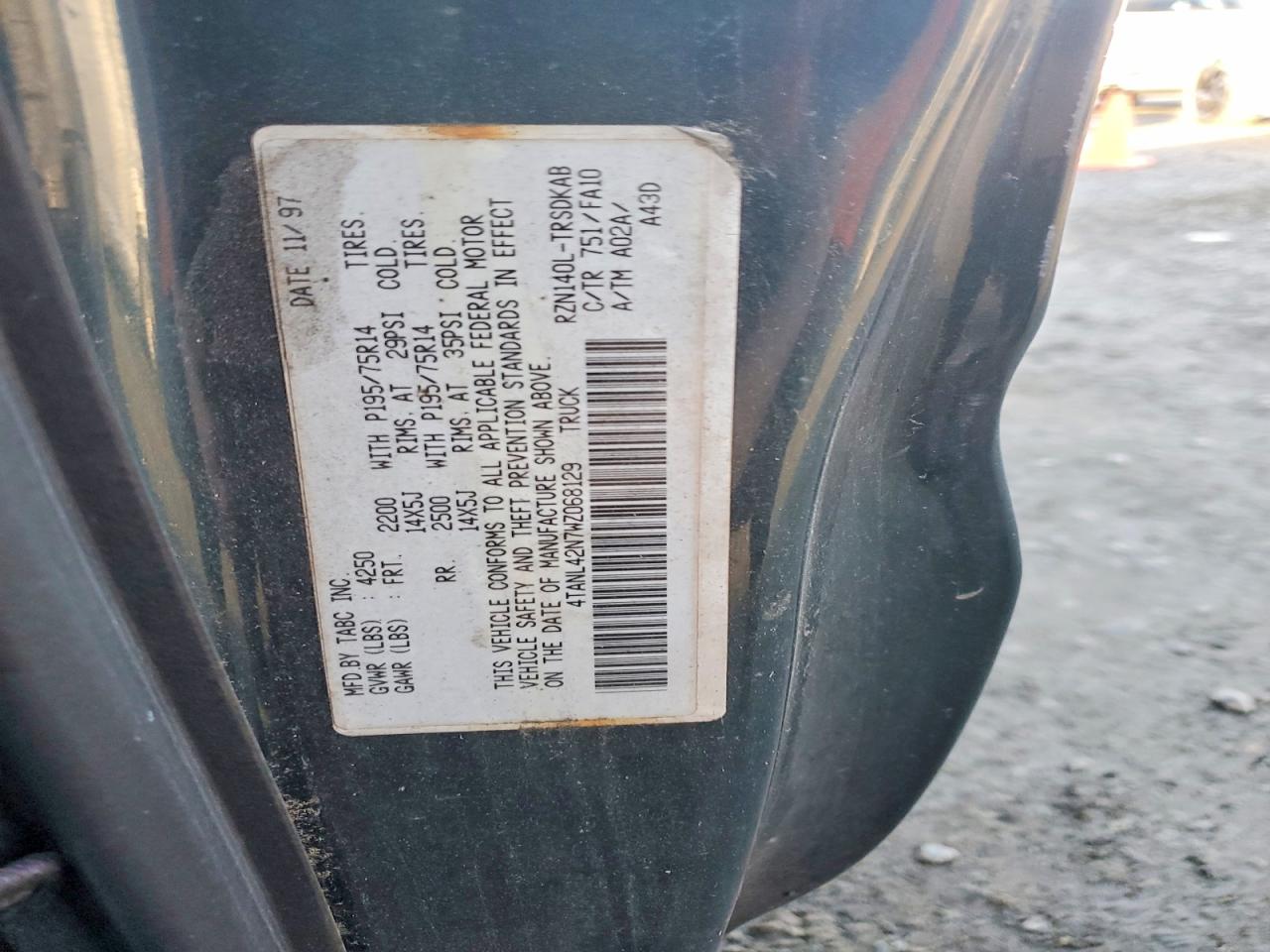 1998 TOYOTA TACOMA photo 12