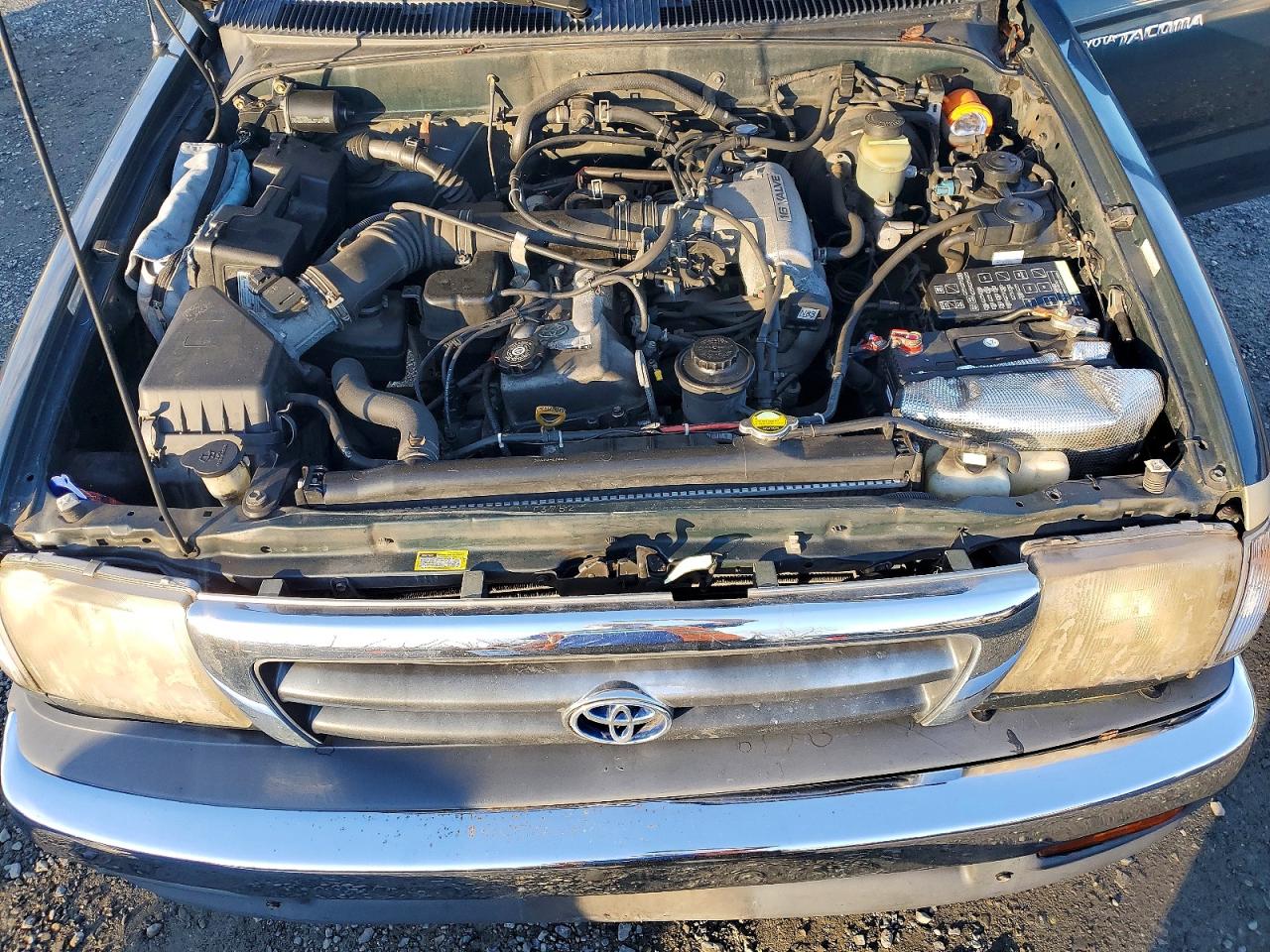 1998 TOYOTA TACOMA photo 11