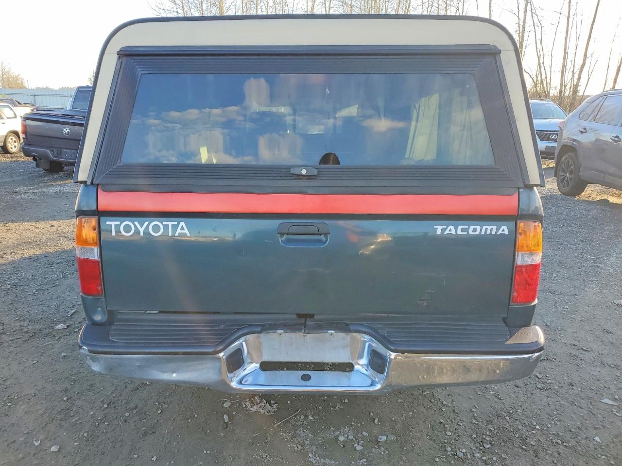 1998 TOYOTA TACOMA photo 6