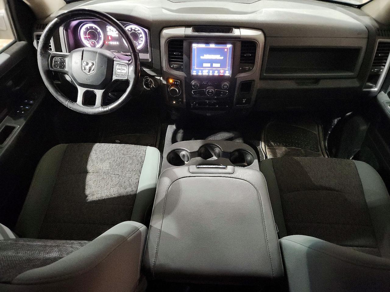 2019 RAM 1500 CLASSIC TRADESMAN photo 8