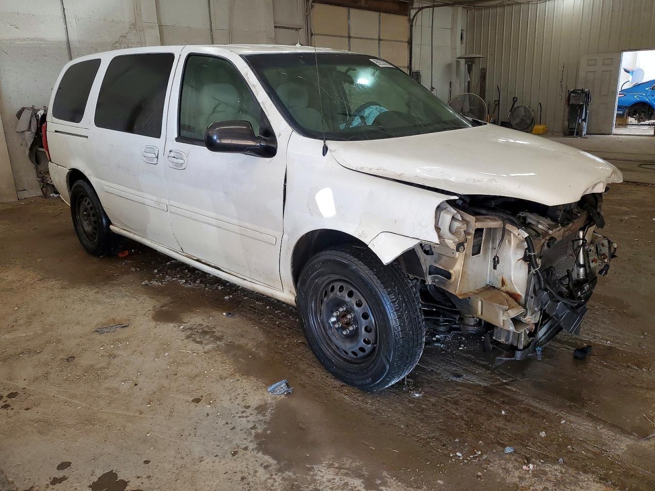 2006 CHEVROLET UPLANDER LS photo 4