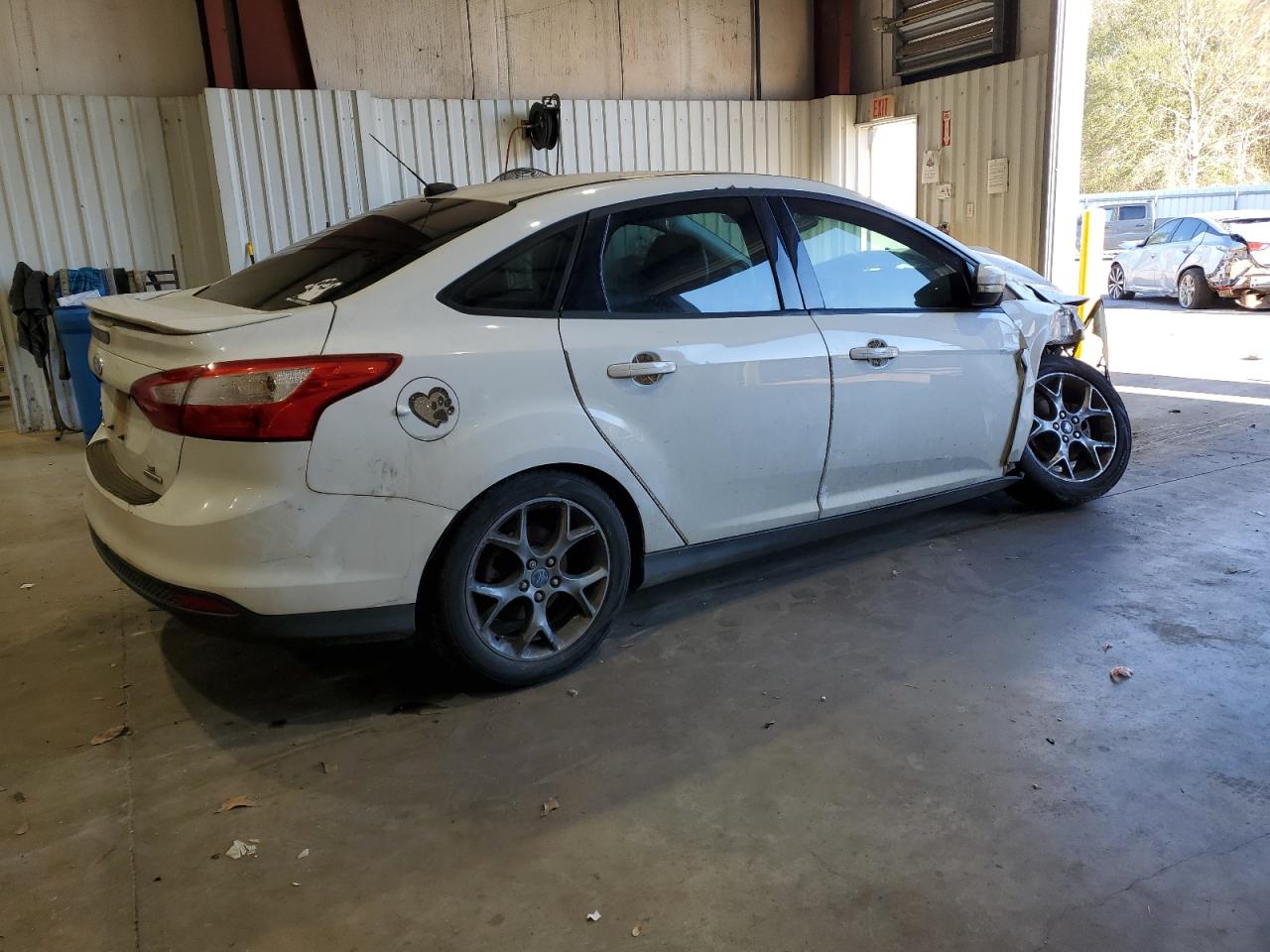 2014 FORD FOCUS SE photo 3