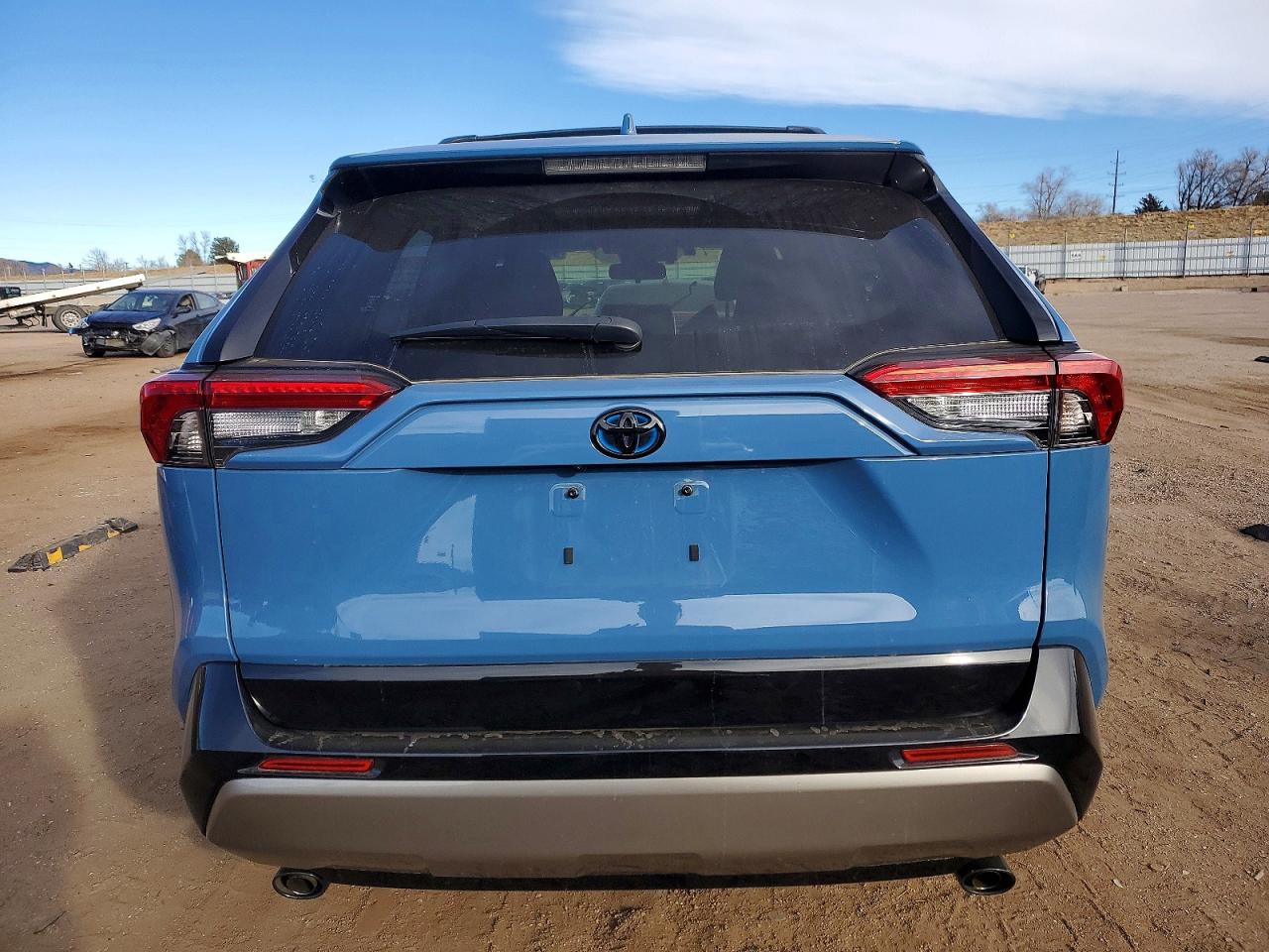 2022 TOYOTA RAV4 SE photo 11